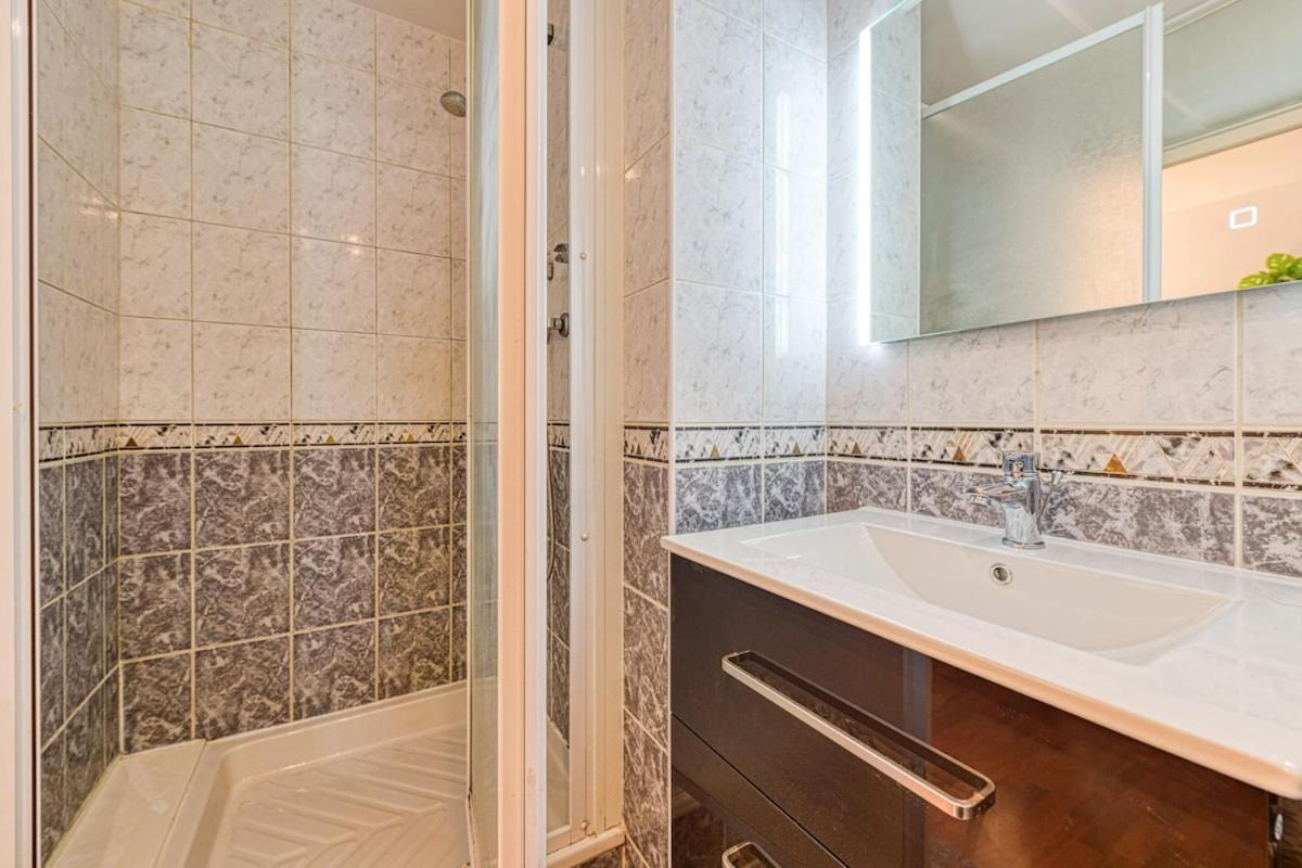 2 Rooms, Scandinavian Spirit, Free Wifi Fontaine  Extérieur photo